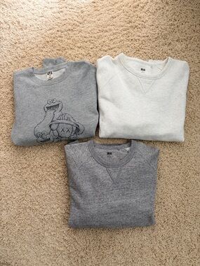 Uniqlo Men's Crewneck Sweater Pack - Light Gray, Heather Gray